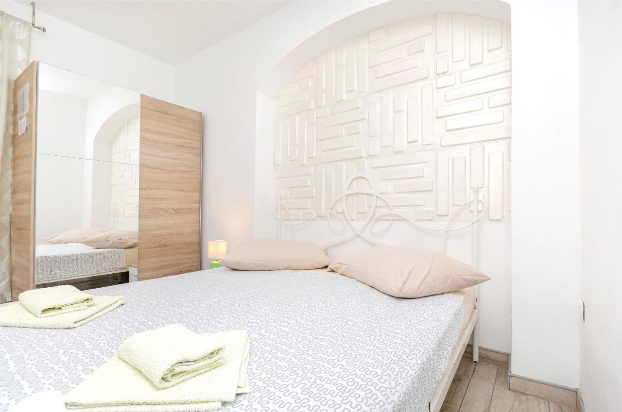 Apartments And Room Take It Easy Tribalj Extérieur photo