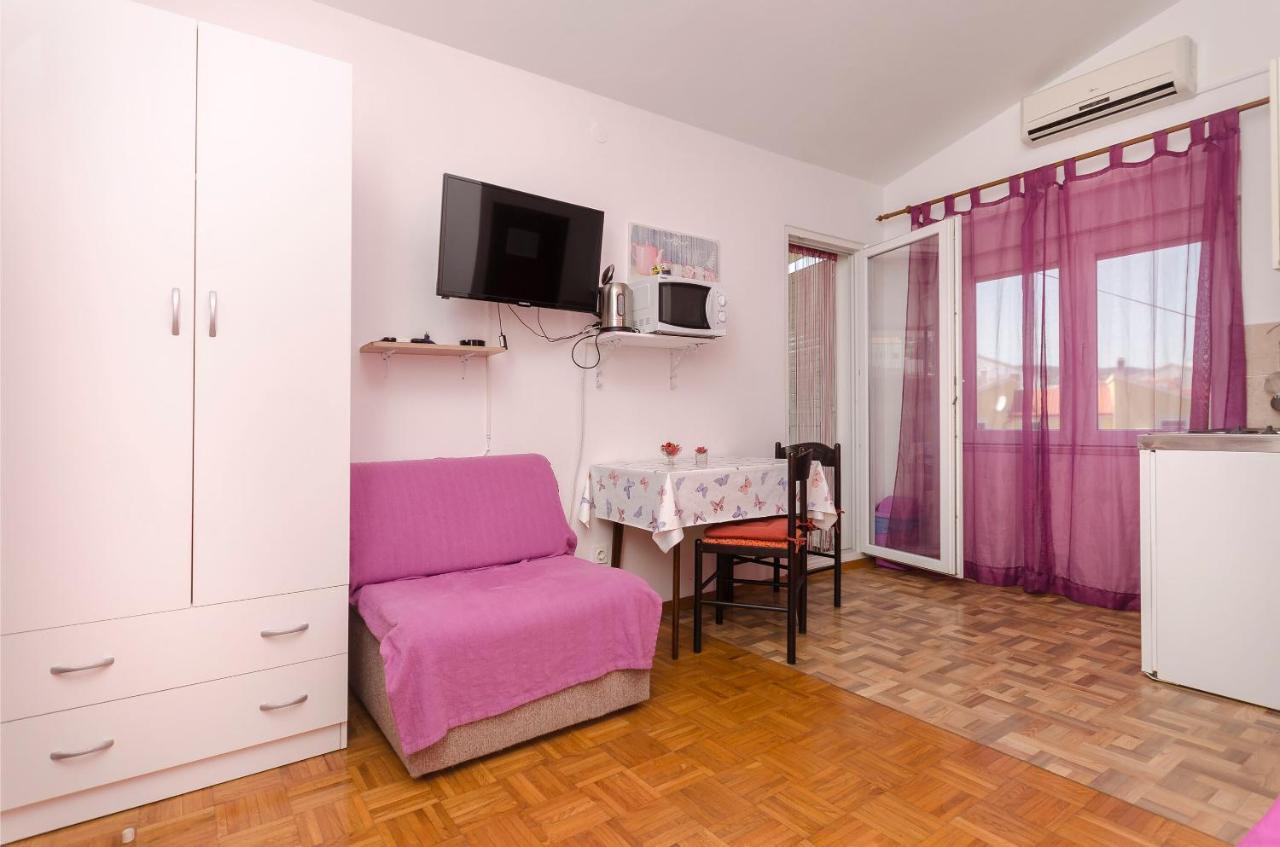Apartments And Room Take It Easy Tribalj Extérieur photo