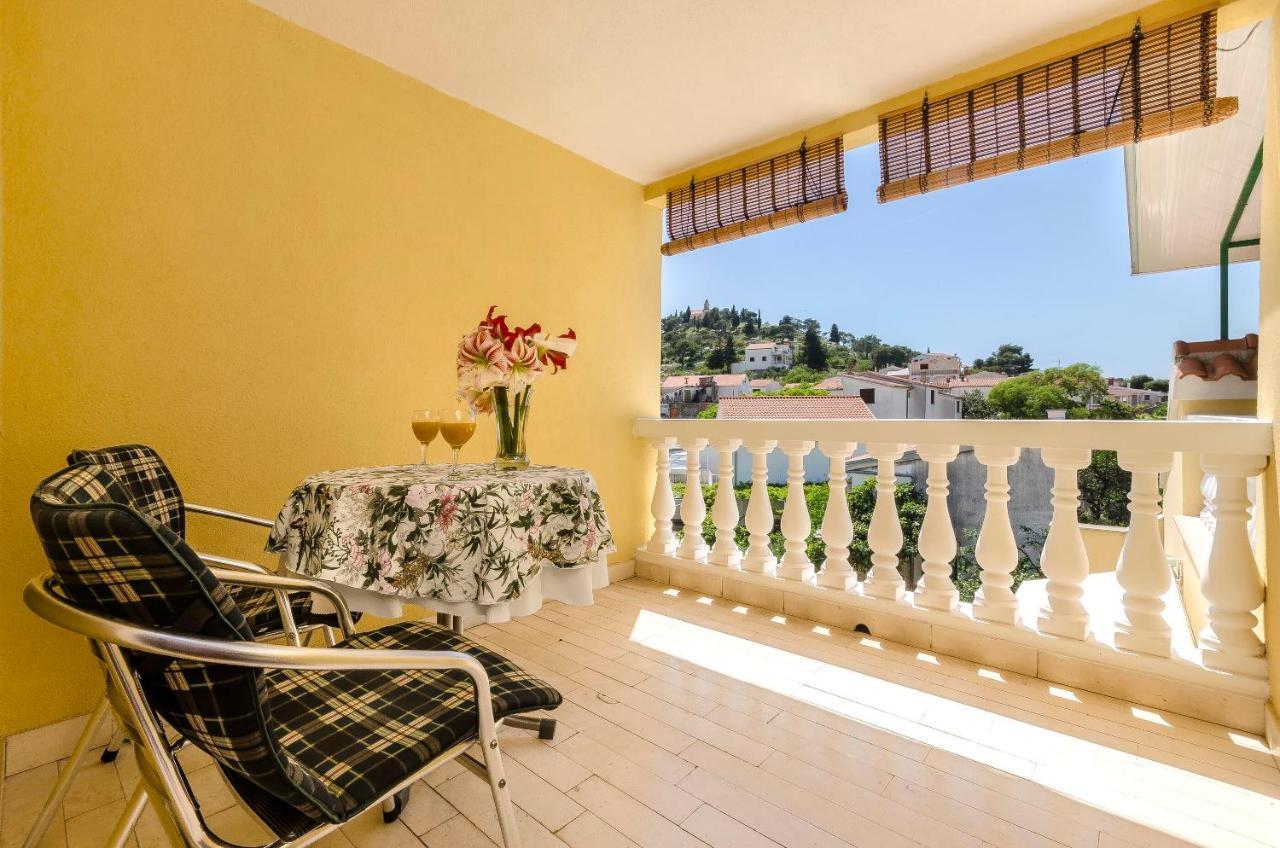 Apartments And Room Take It Easy Tribalj Extérieur photo