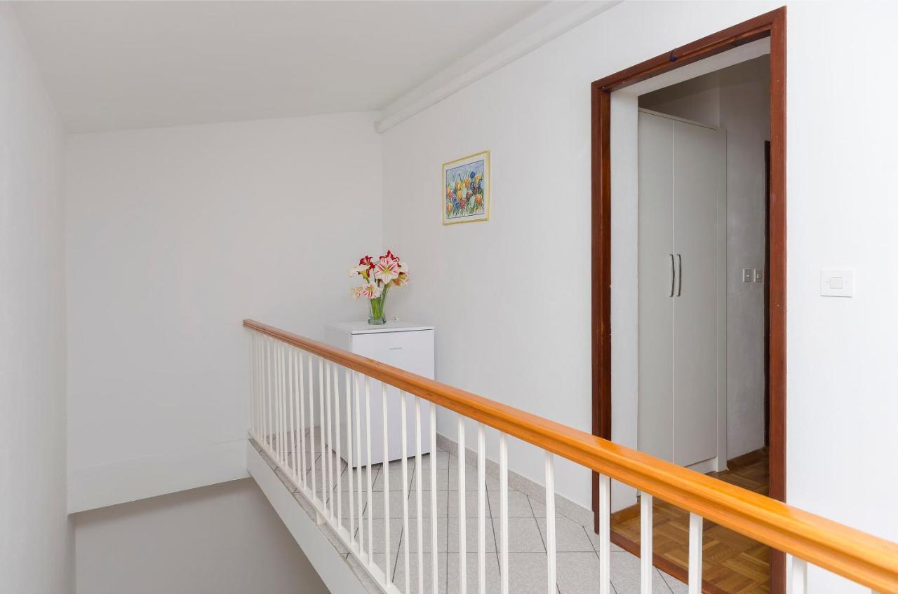 Apartments And Room Take It Easy Tribalj Extérieur photo
